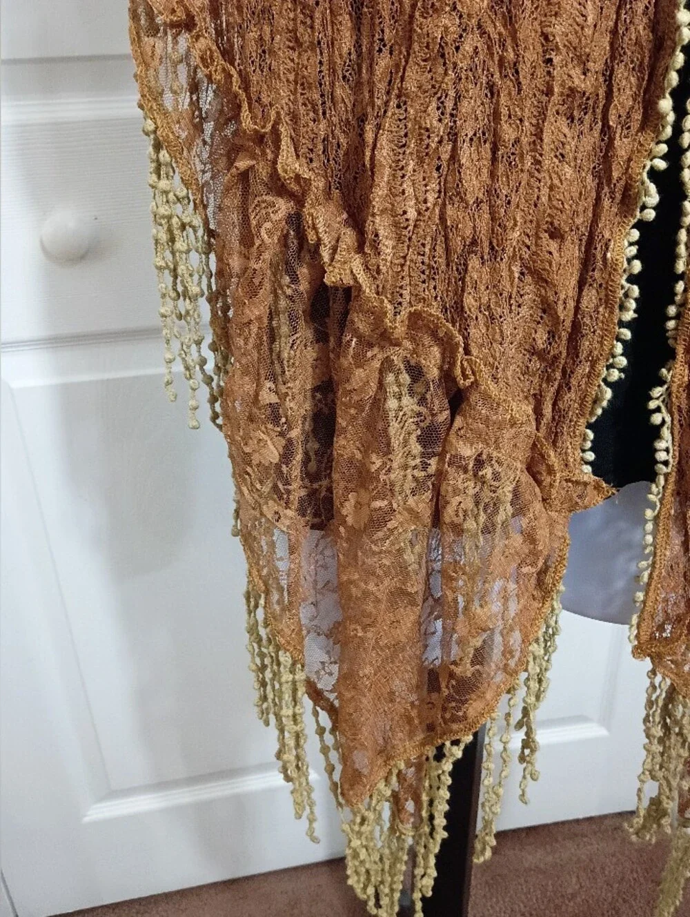Browning Brown & Tan Lace Scarf with Cream Fringe Trim